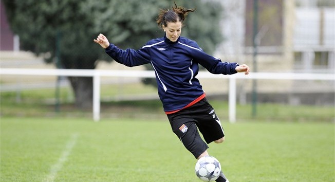 Lotta Schelin